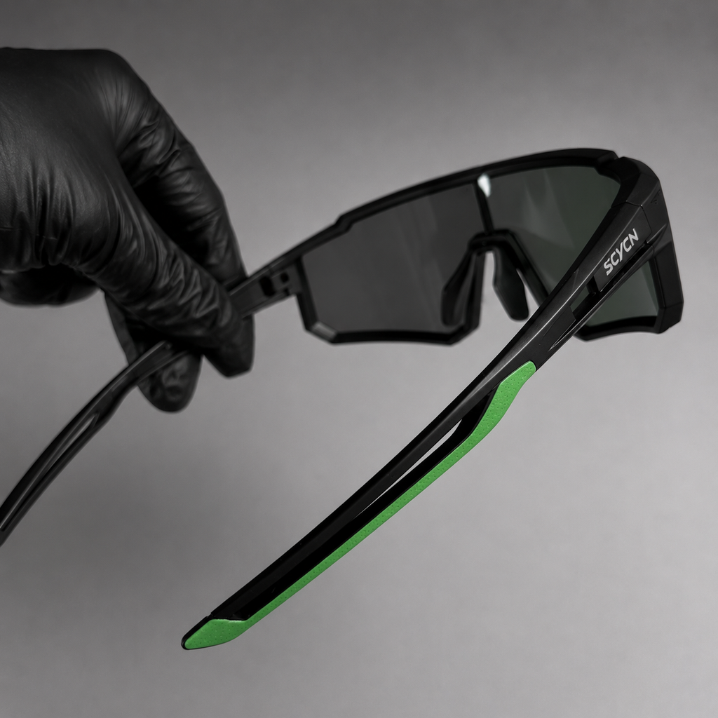 SCVCN Black Green - vista lateral varilla verde