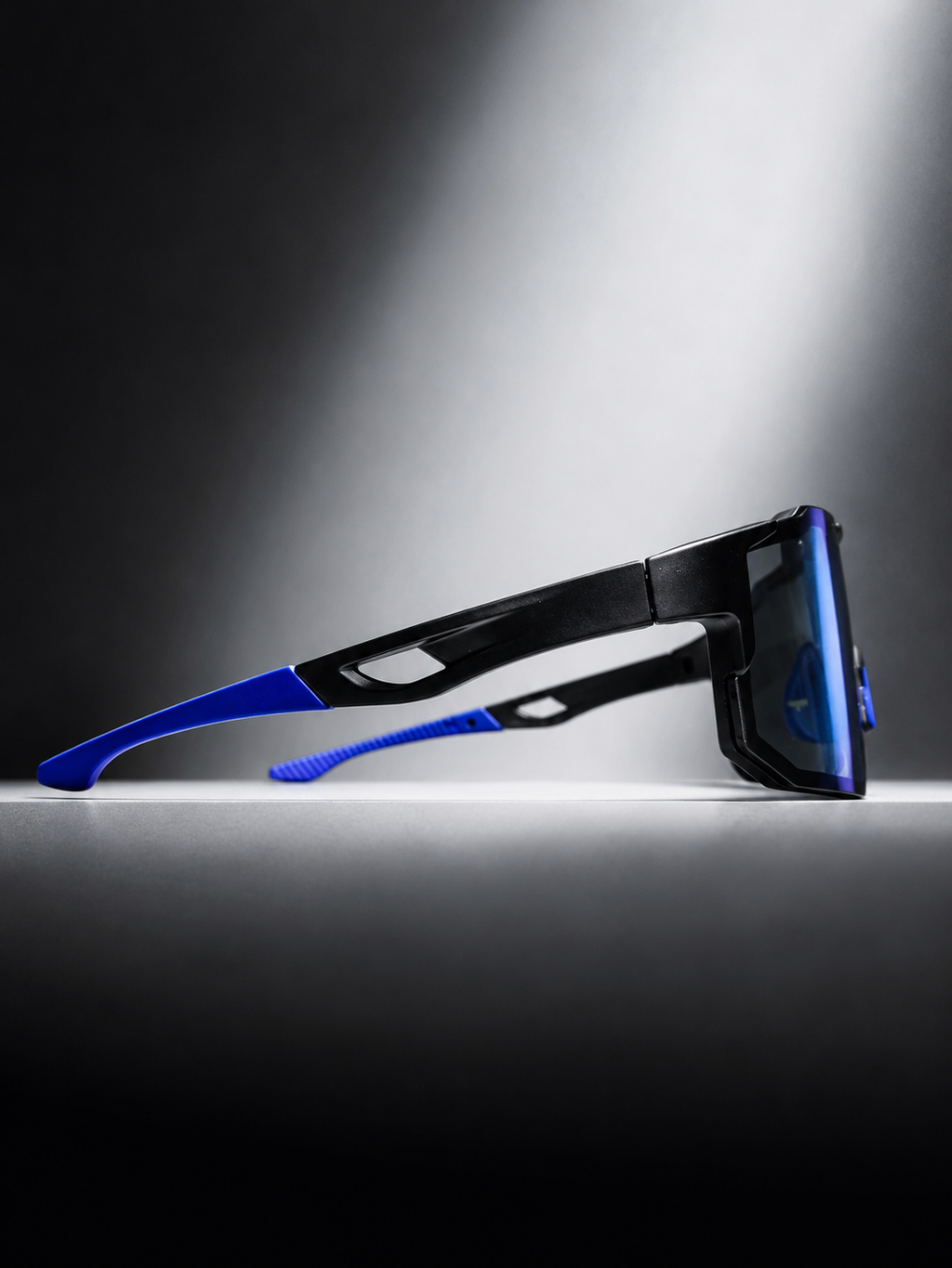 ALL BASIC Electric Blue - vista lateral patillas azul detalle